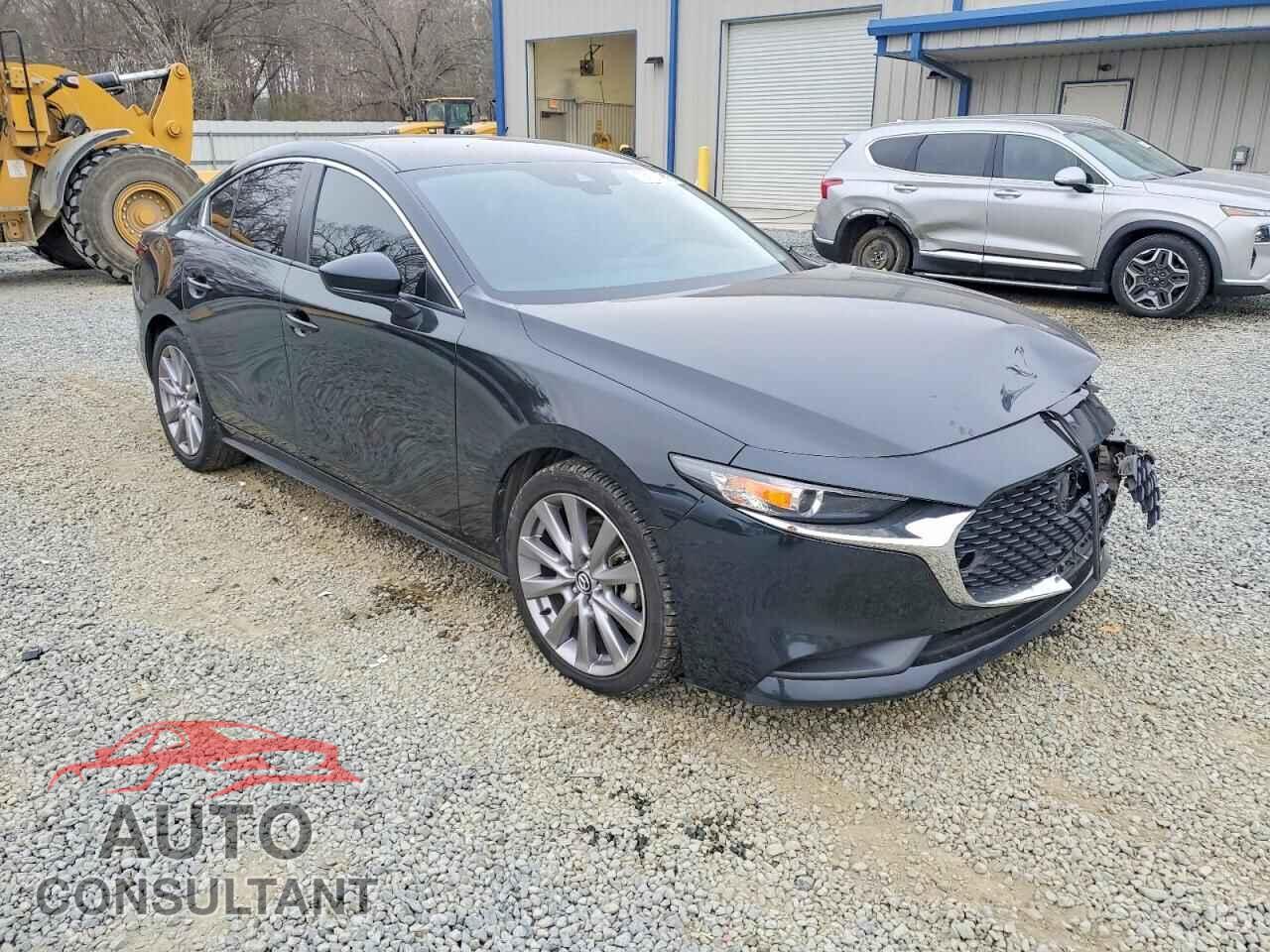 MAZDA 3 2021 - JM1BPABL9M1323979