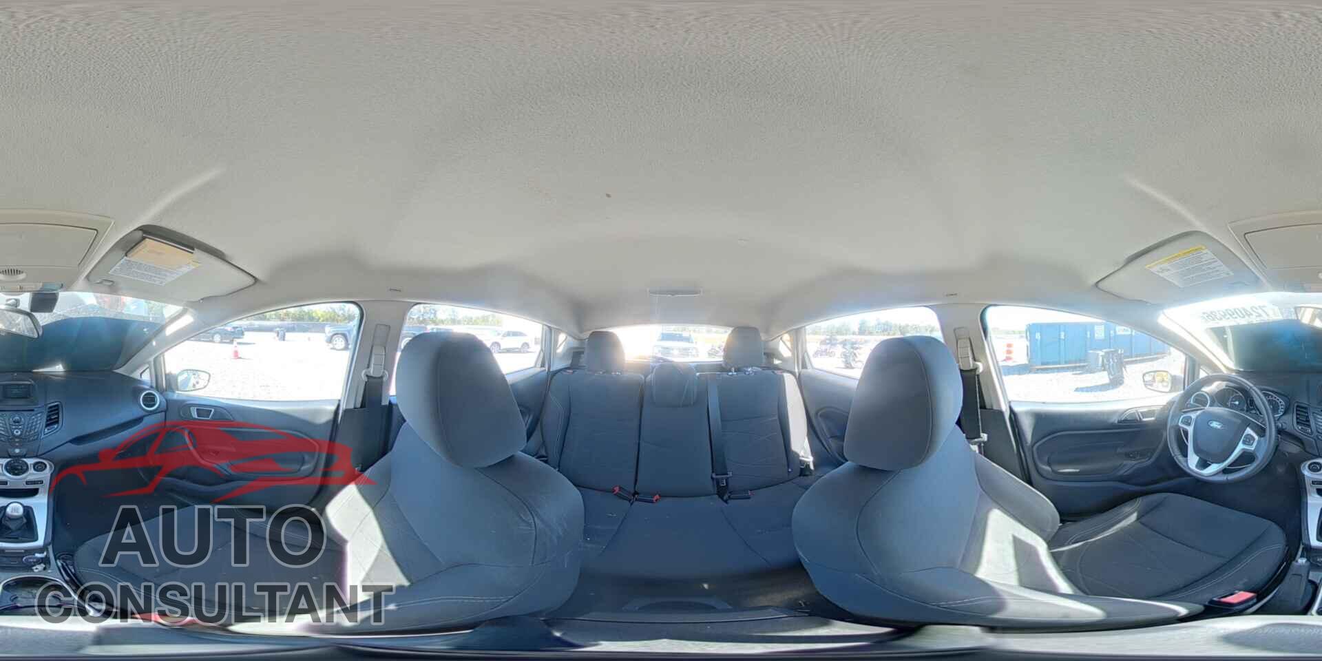 FORD FIESTA 2015 - 3FADP4EJXFM157844
