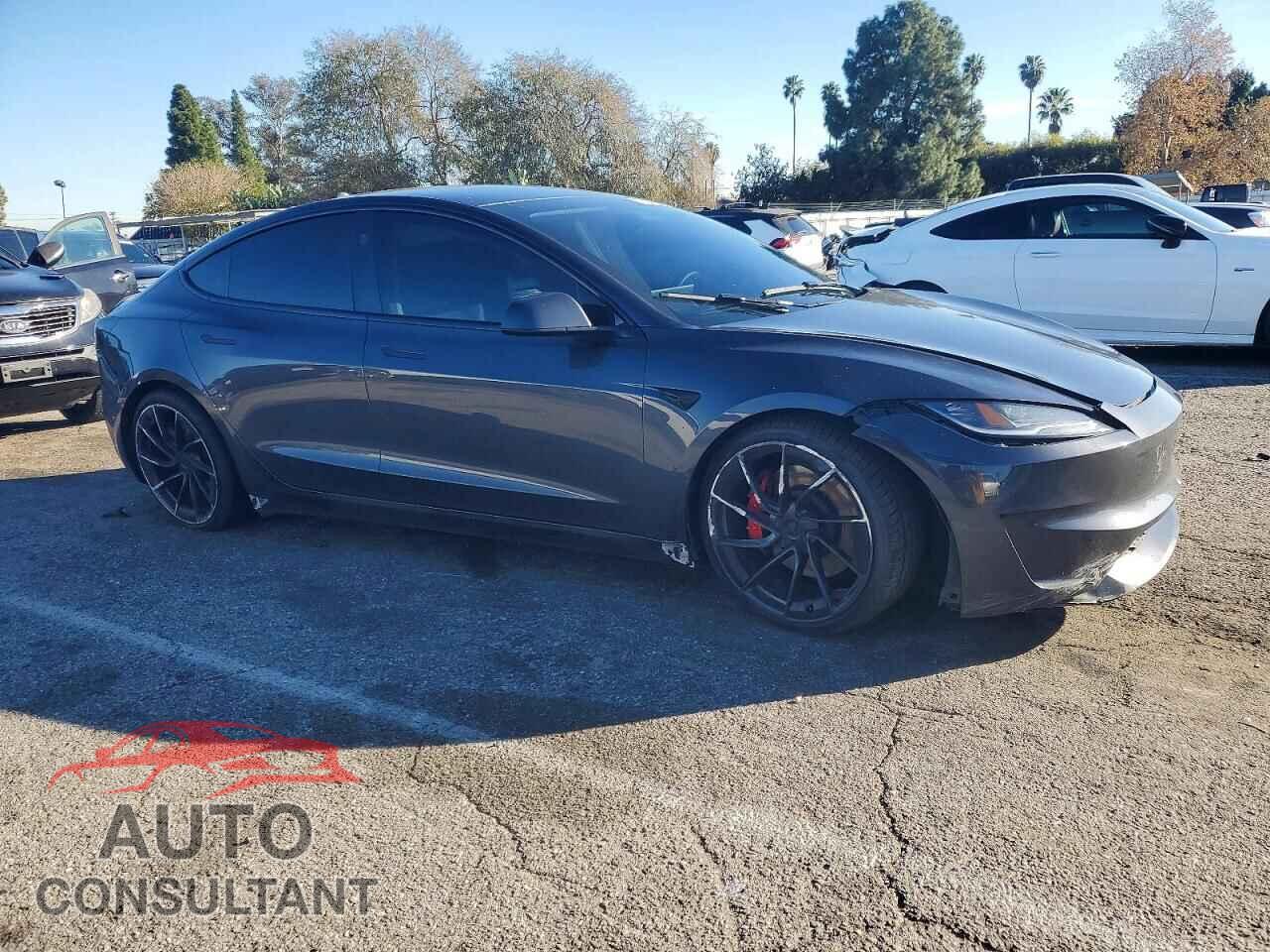 TESLA MODEL 3 2024 - 5YJ3E1ET8RF784286