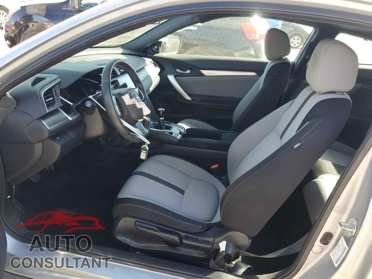 HONDA CIVIC 2018 - 2HGFC3A30JH357334