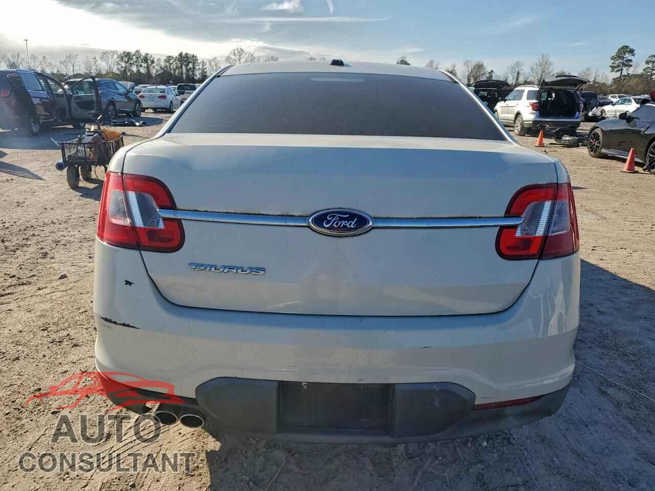 FORD TAURUS 2012 - 1FAHP2DW9CG140770