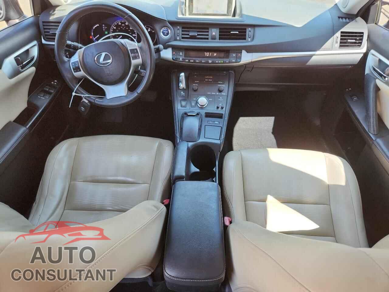 LEXUS CT 200 2013 - JTHKD5BH1D2139219