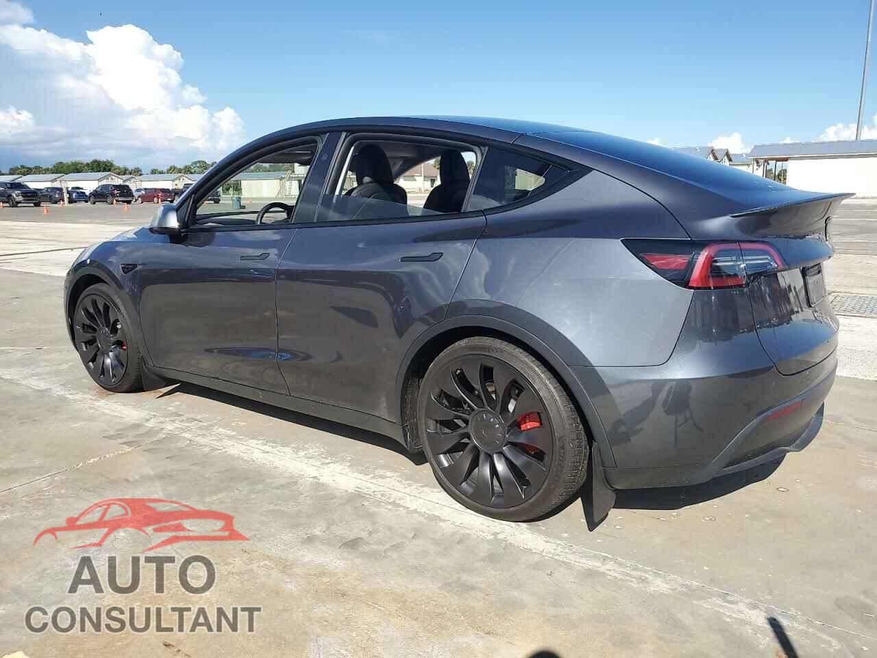 TESLA MODEL Y 2023 - 7SAYGDEF0PF872020