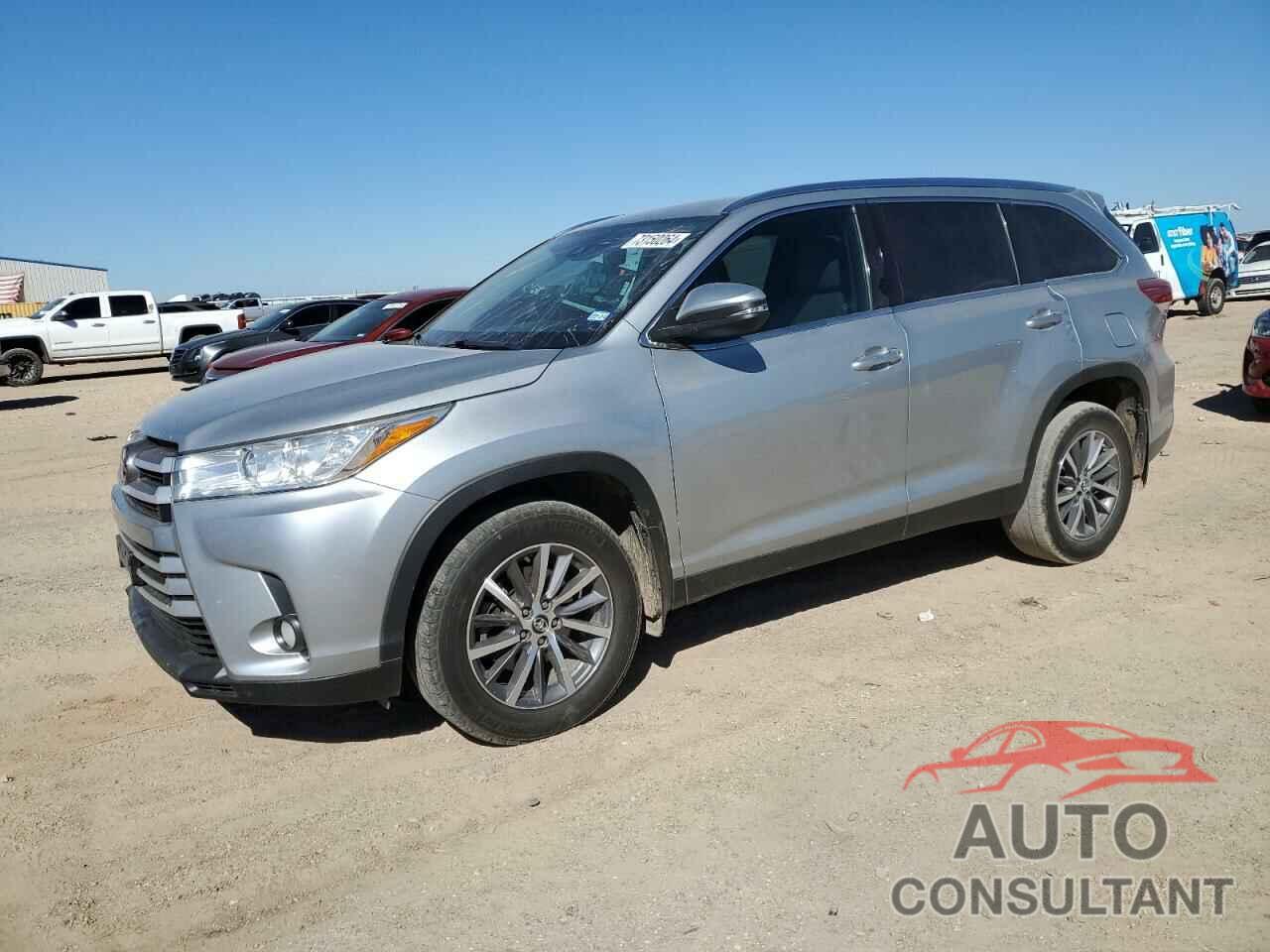 TOYOTA HIGHLANDER 2019 - 5TDKZRFH5KS557664