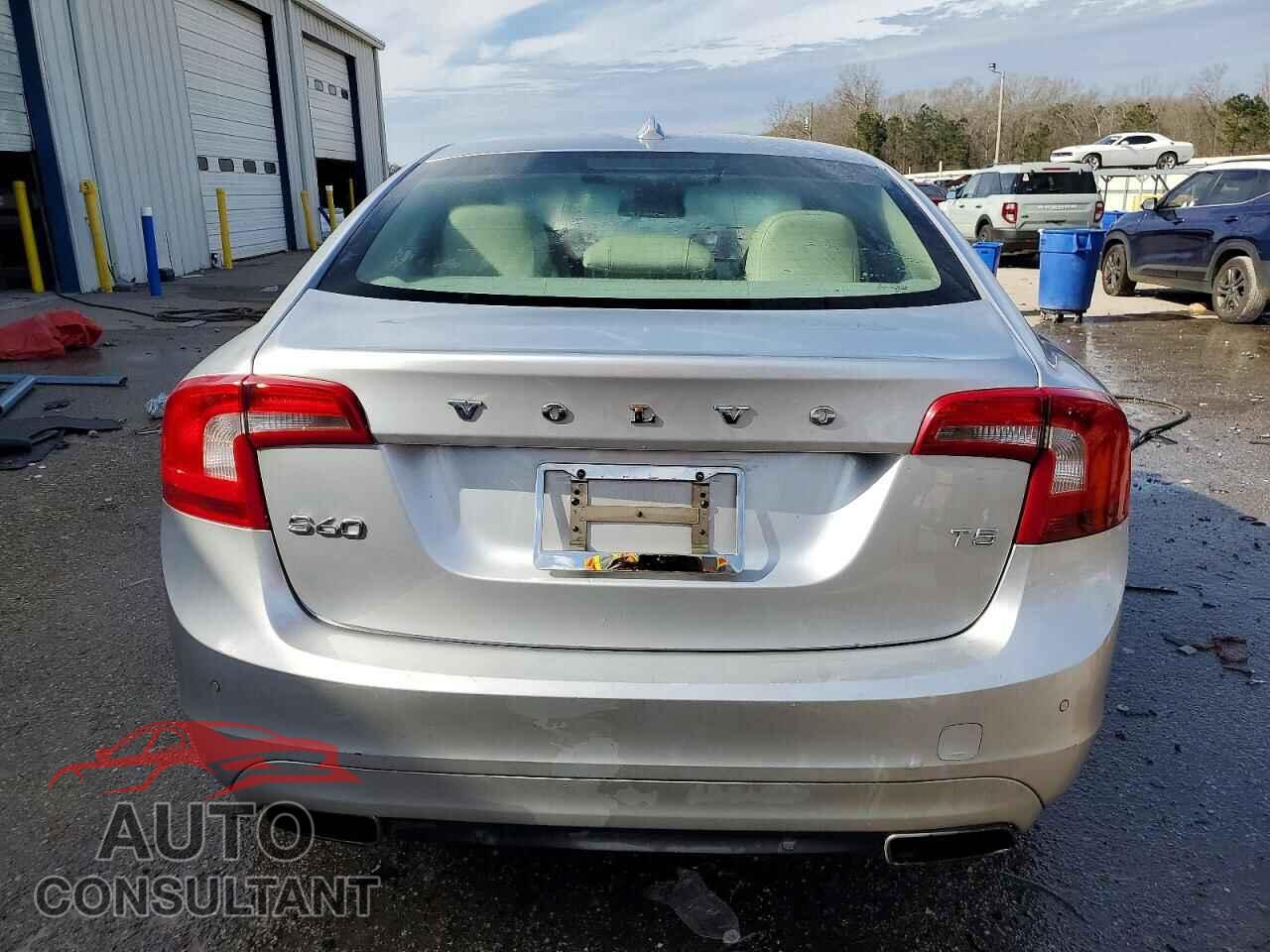 VOLVO S60 2014 - YV1612FS4E1285910