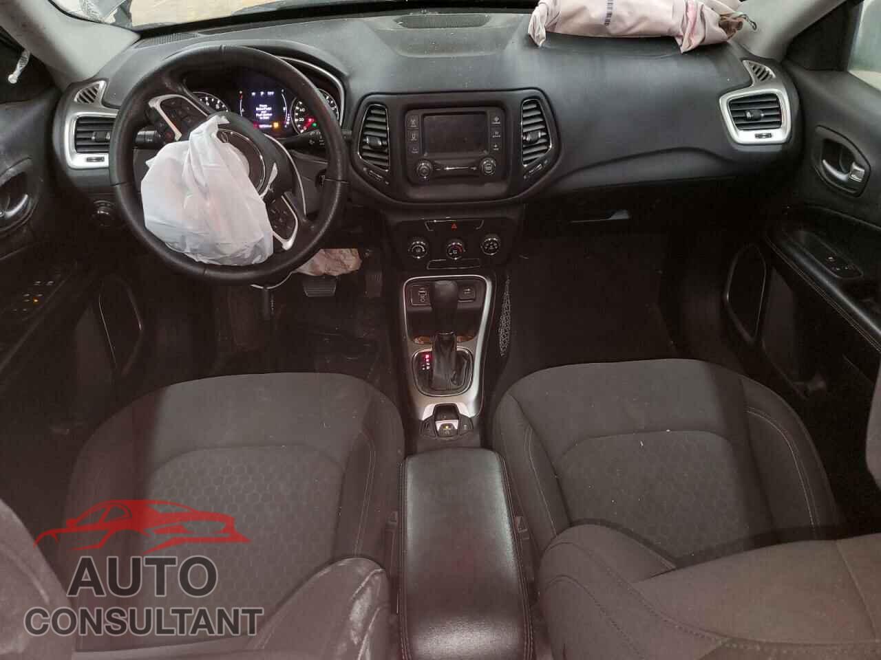 JEEP COMPASS 2018 - 3C4NJCAB9JT106973