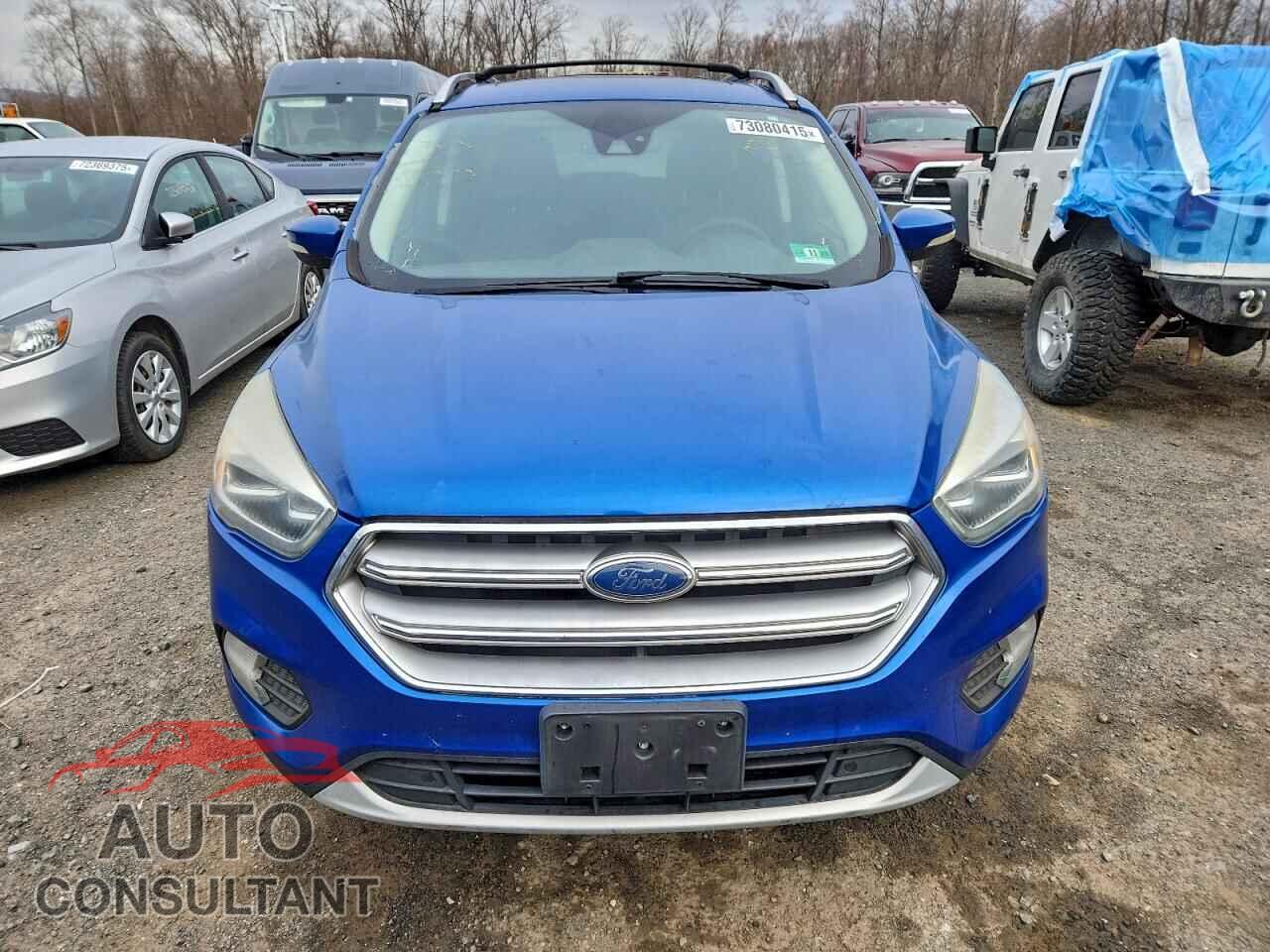 FORD ESCAPE 2017 - 1FMCU9JD1HUA86653