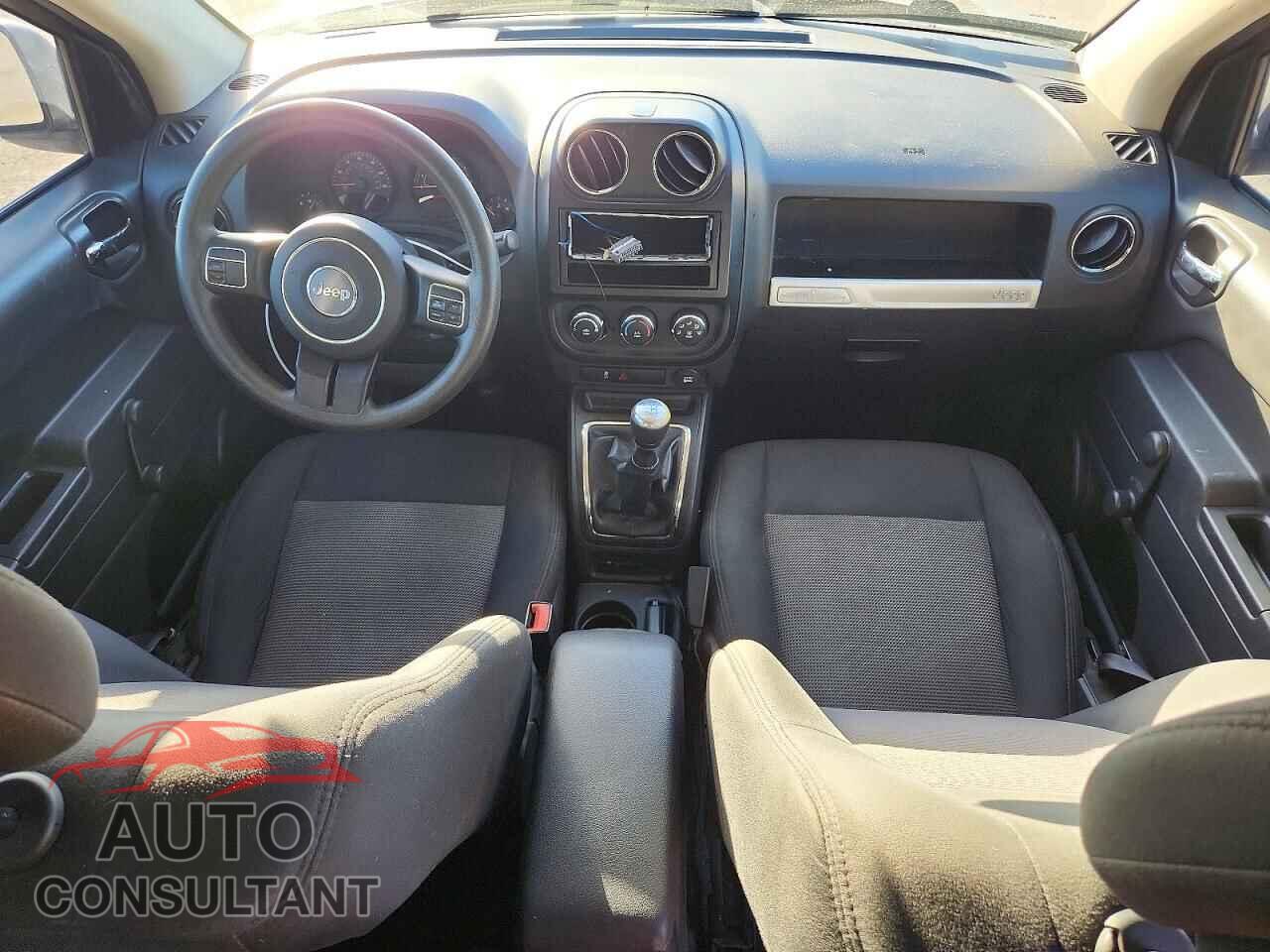 JEEP COMPASS 2014 - 1C4NJCBB1ED560953