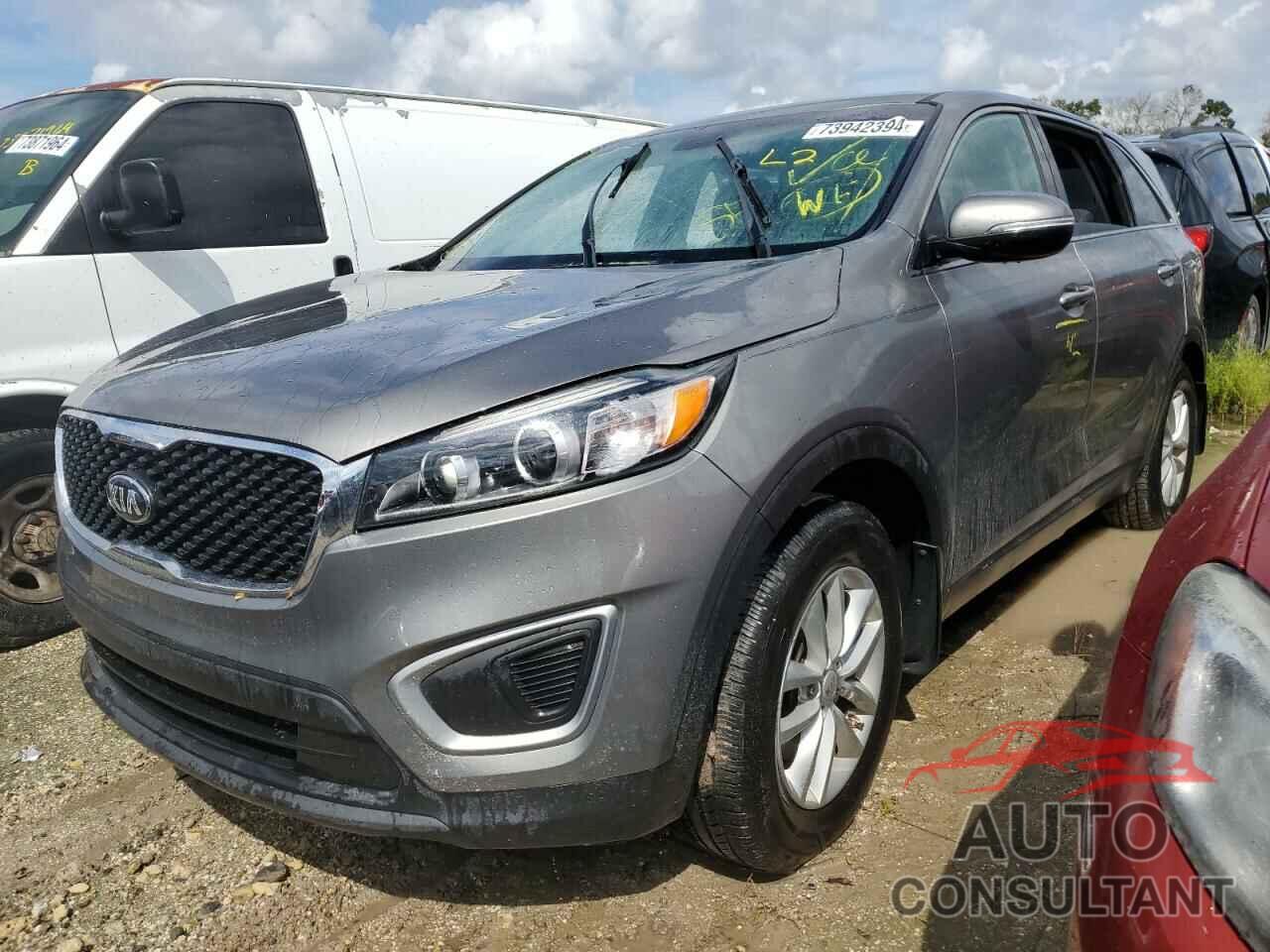 KIA SORENTO 2017 - 5XYPG4A31HG261217