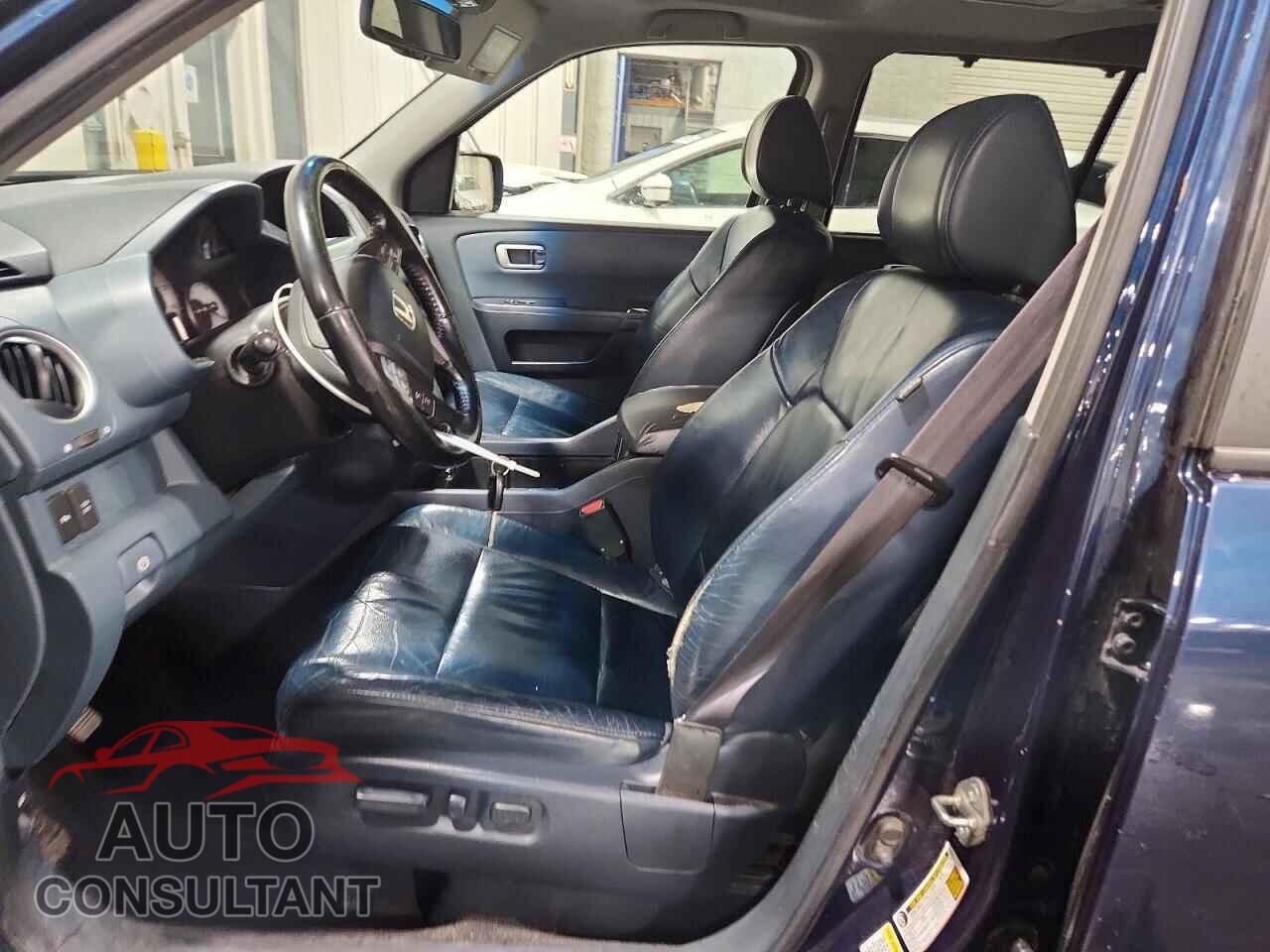 HONDA PILOT 2010 - 5FNYF4H92AB003657
