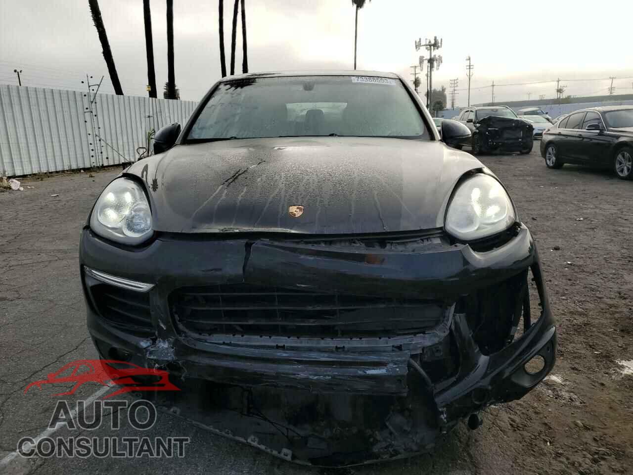 PORSCHE CAYENNE 2016 - WP1AA2A2XGLA02861