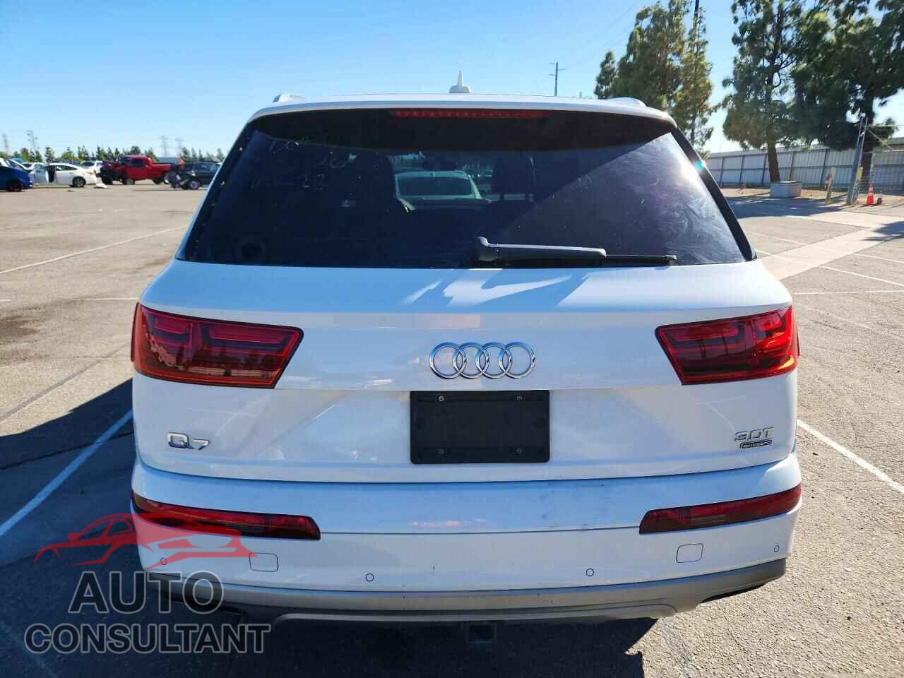 AUDI Q7 2017 - WA1AAAF75HD012090