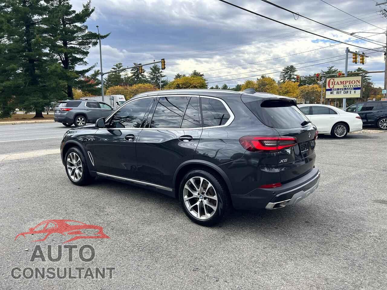 BMW X5 2021 - 5UXTA6C00M9E52431