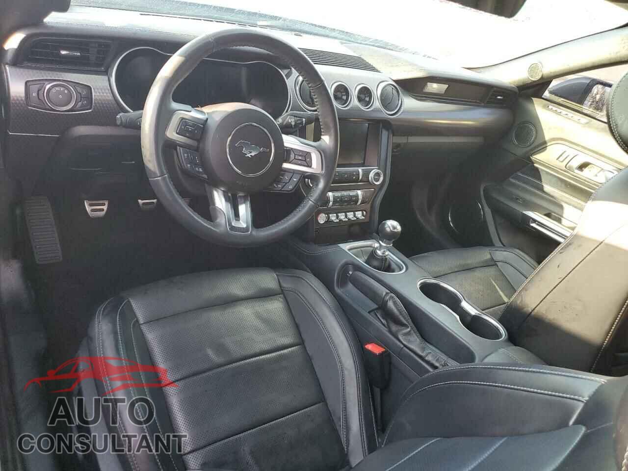 FORD MUSTANG 2021 - 1FA6P8CF0M5127186