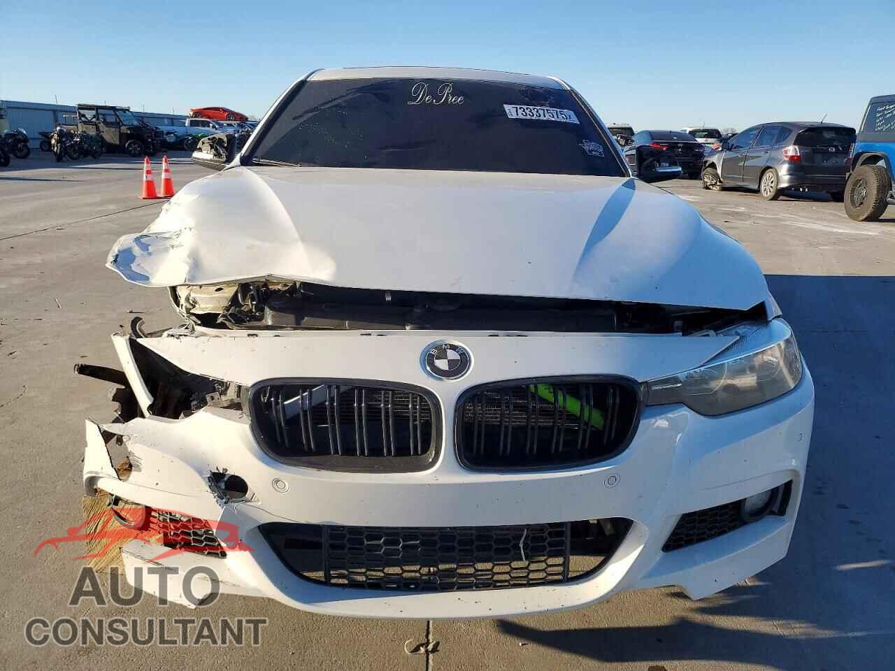 BMW 3 SERIES 2016 - WBA8E5G52GNU19643