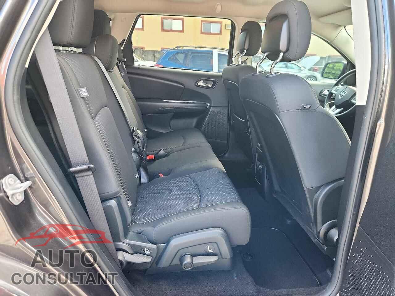 DODGE JOURNEY 2017 - 3C4PDCBG0HT602412