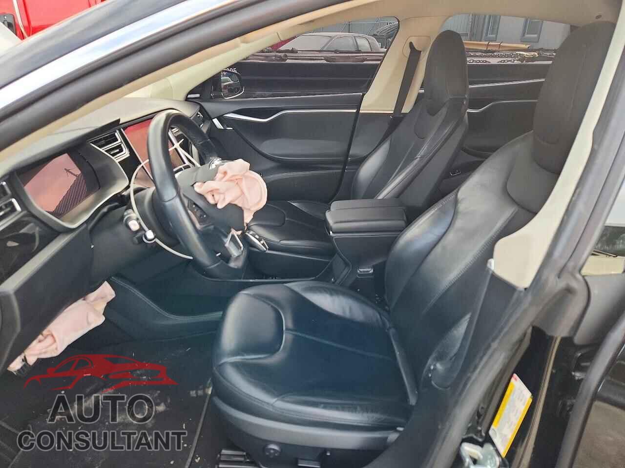 TESLA MODEL S 2014 - 5YJSA1S11EFP62117