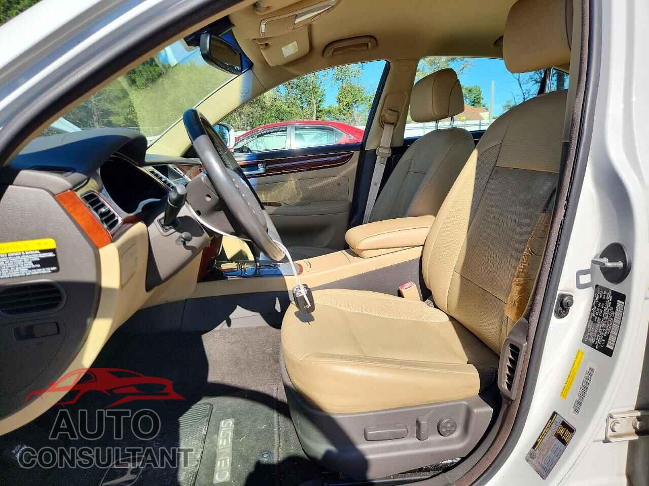 HYUNDAI GENESIS 2012 - KMHGC4DD7CU162159