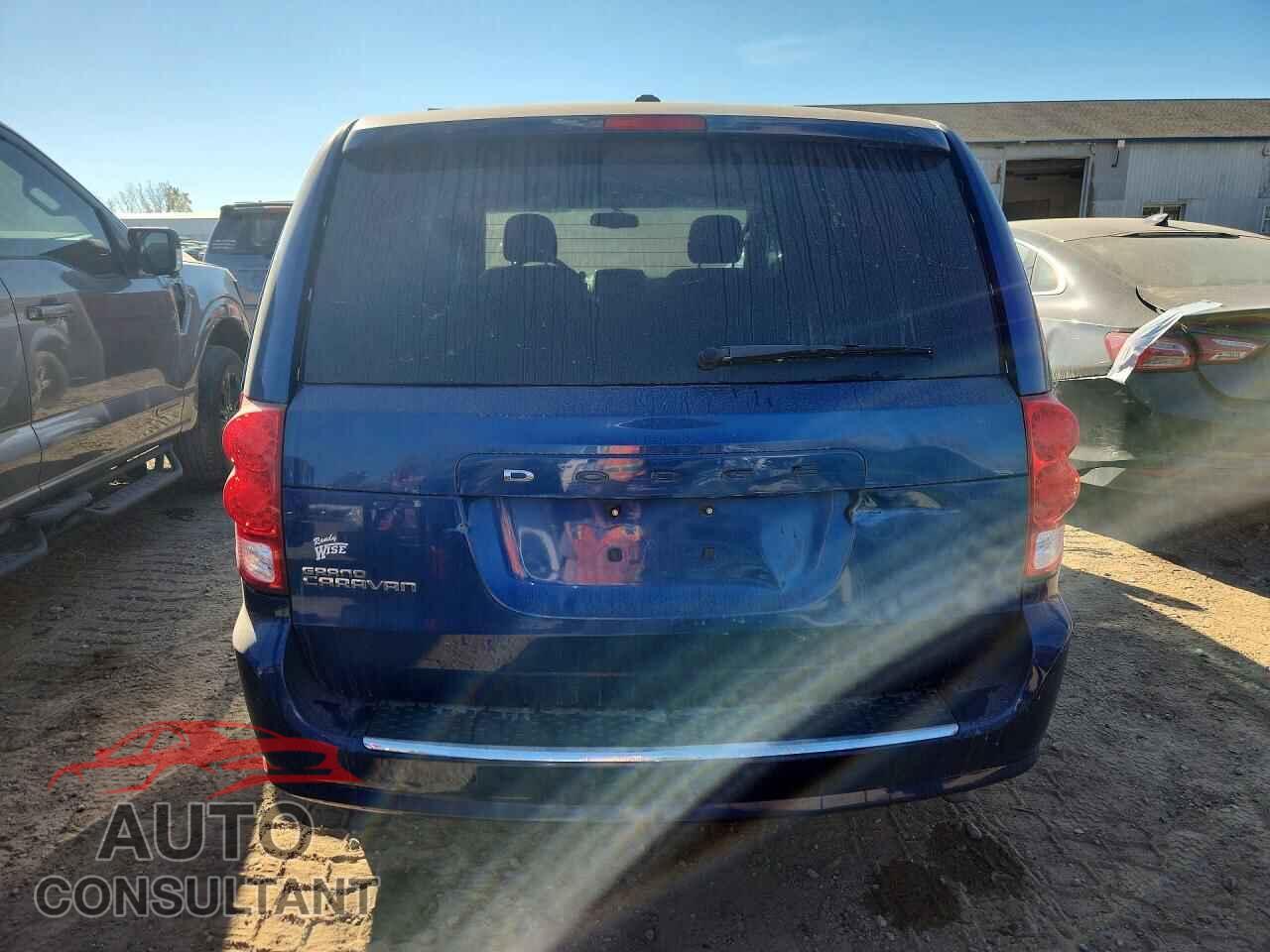 DODGE CARAVAN 2011 - 2D4RN3DG8BR608541