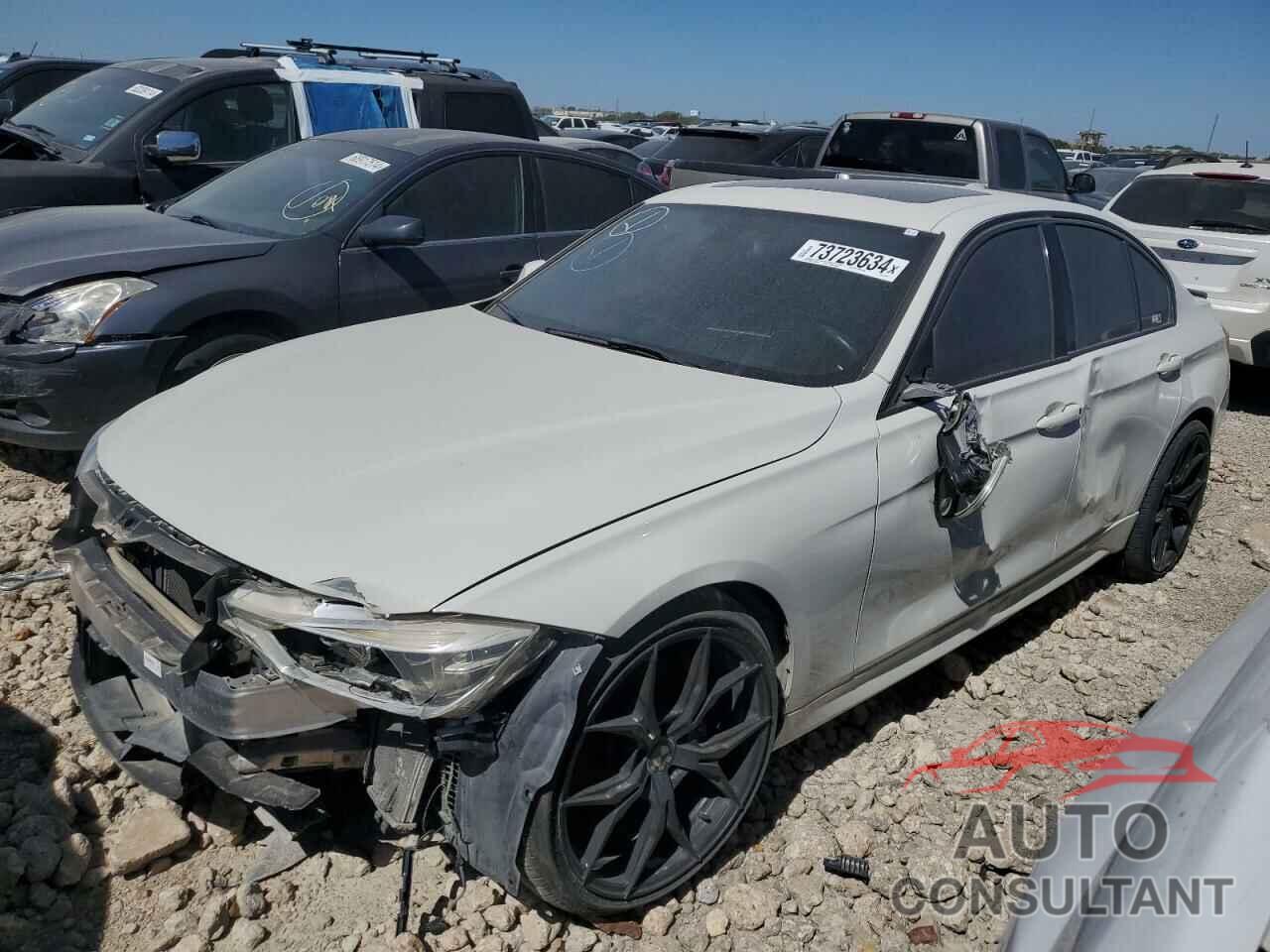 BMW 3 SERIES 2016 - WBA8B3C59GK383244
