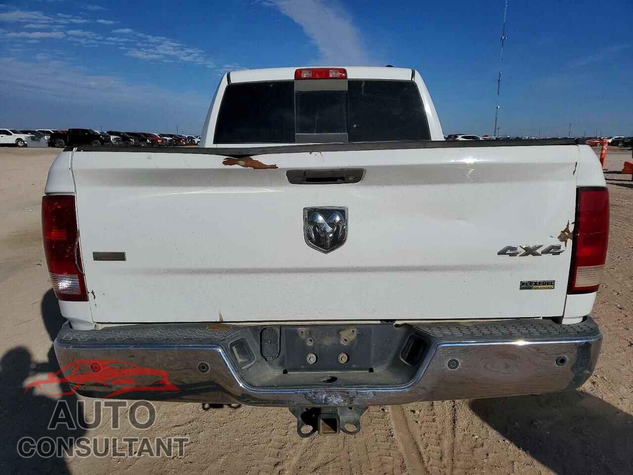 DODGE RAM 1500 2012 - 1C6RD7GP1CS233523