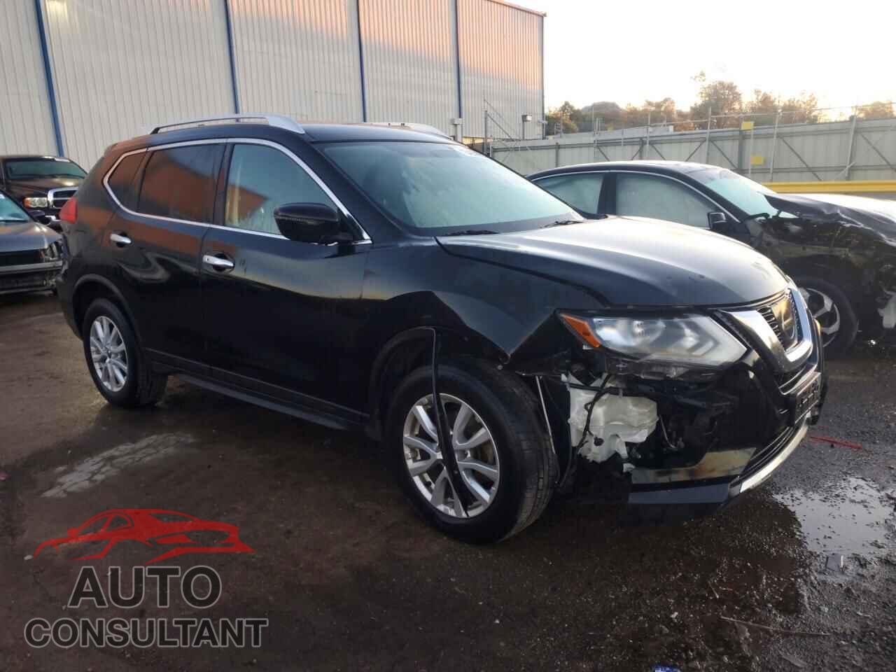 NISSAN ROGUE 2017 - KNMAT2MV8HP582302
