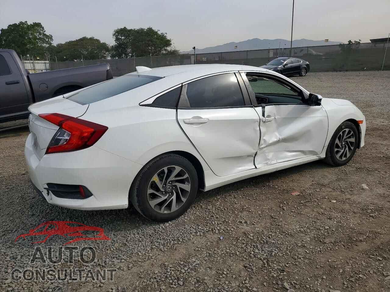 HONDA CIVIC 2017 - 2HGFC2F70HH570817