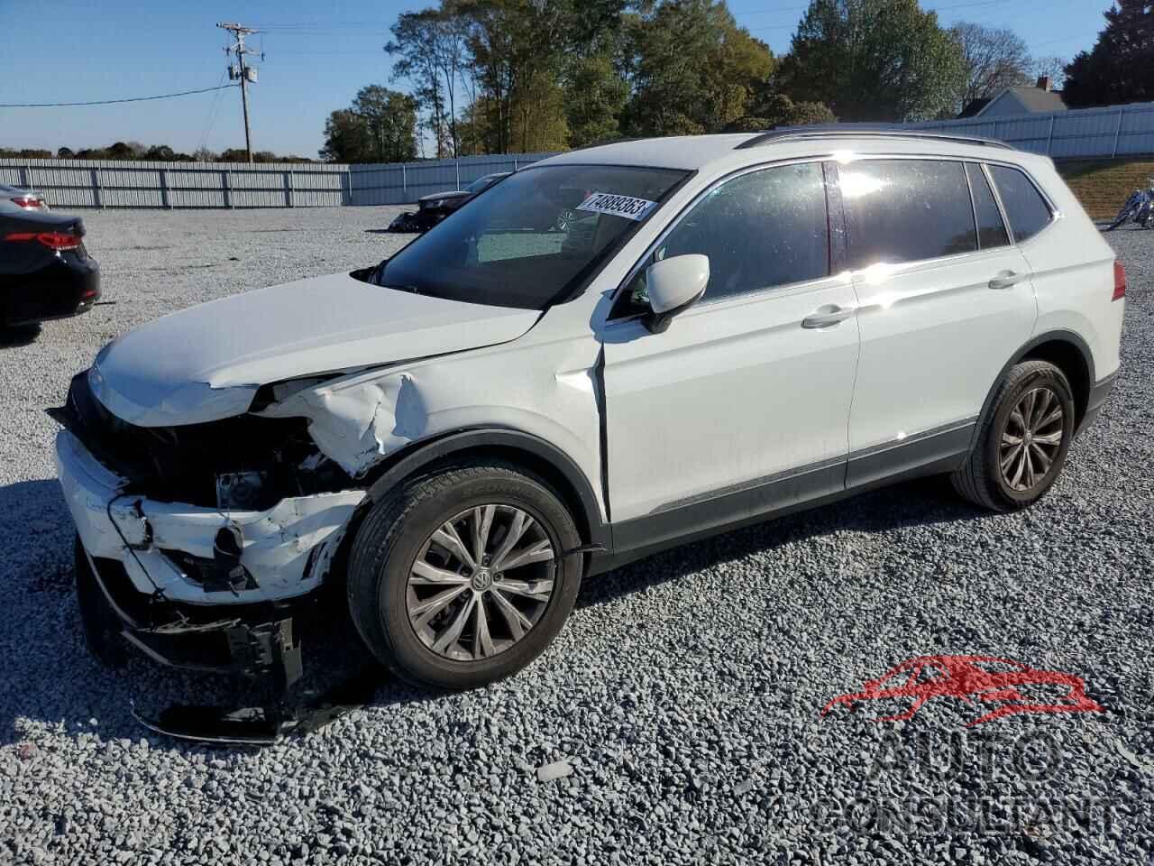 VOLKSWAGEN TIGUAN 2018 - 3VV2B7AX8JM066867