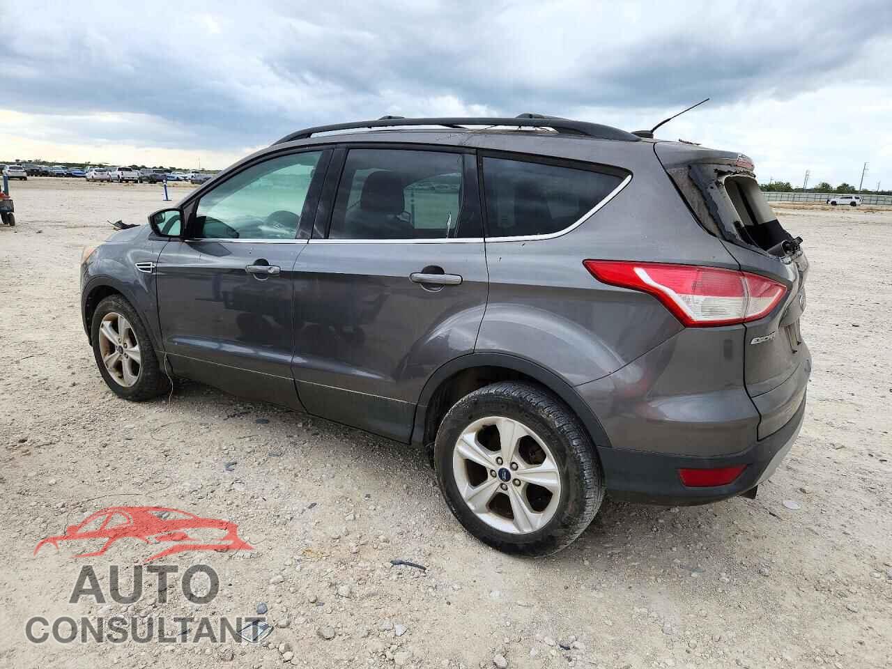 FORD ESCAPE 2013 - 1FMCU0GX5DUC78391