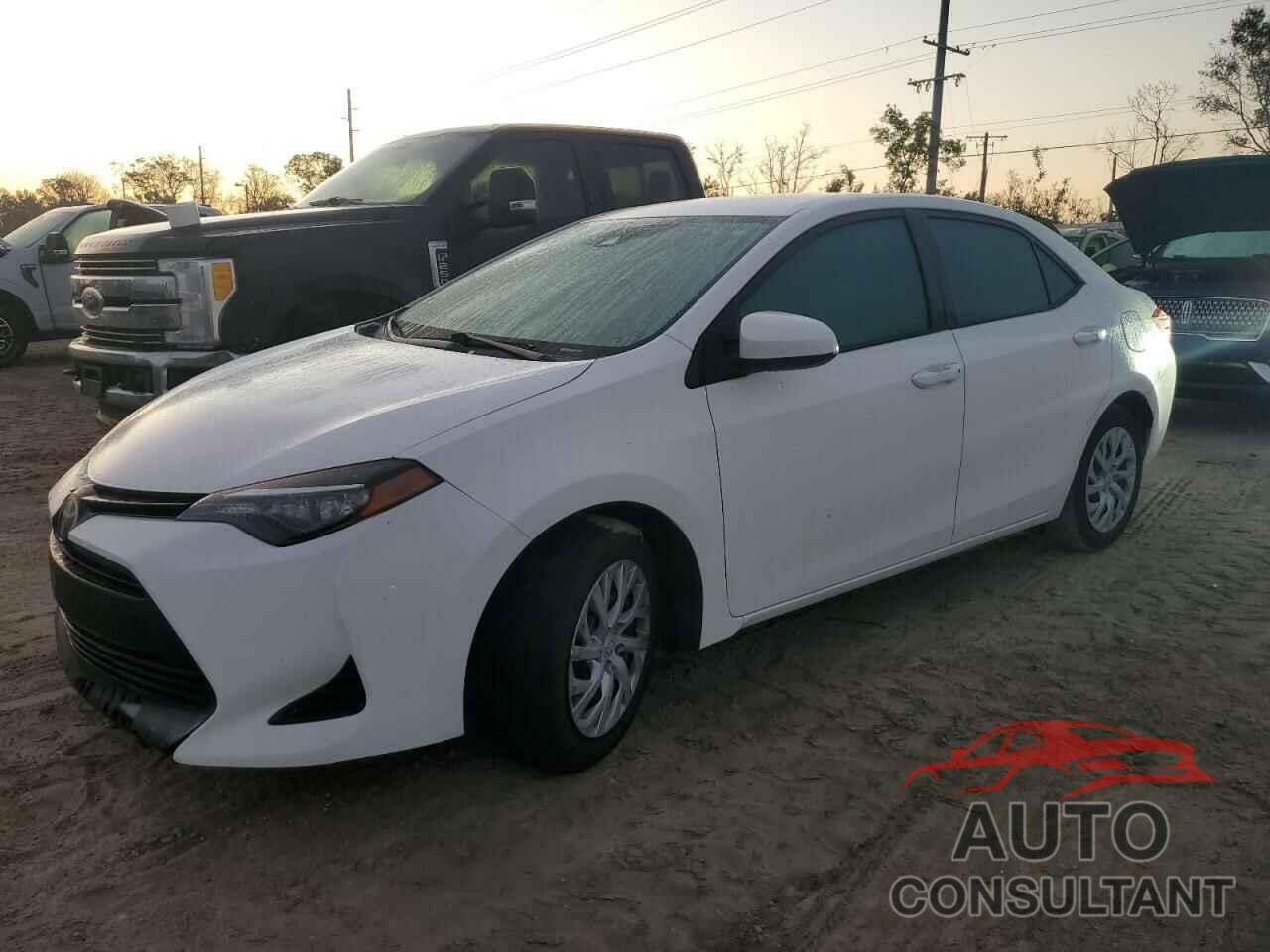 TOYOTA COROLLA 2017 - 5YFBURHE9HP610031