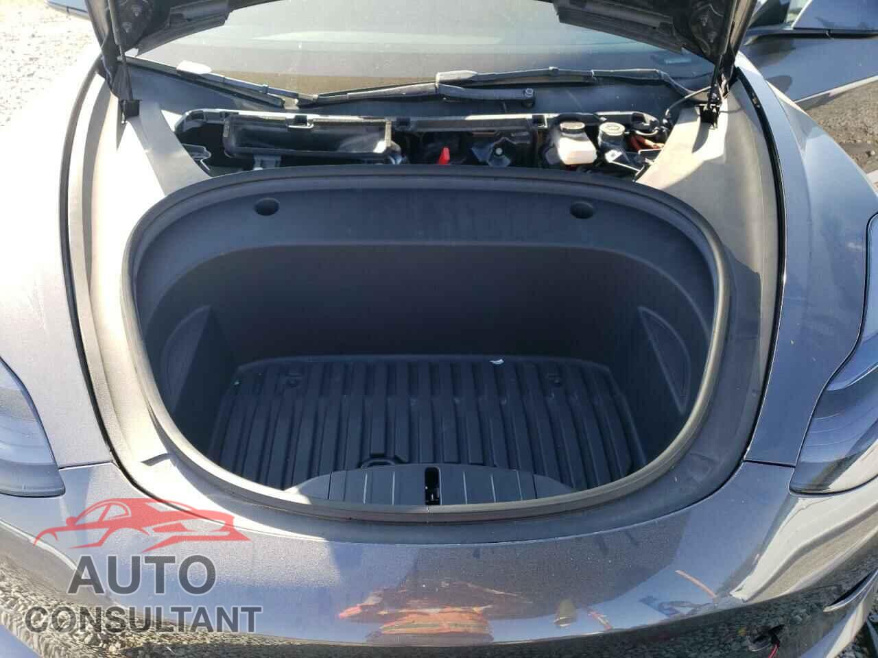 TESLA MODEL 3 2022 - 5YJ3E1EC3NF210351