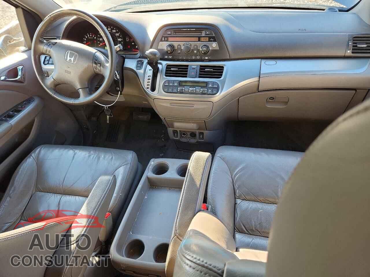 HONDA ODYSSEY 2010 - 5FNRL3H68AB101752