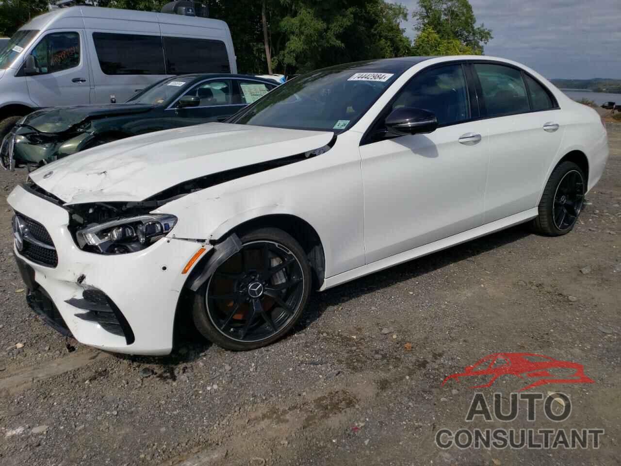 MERCEDES-BENZ E-CLASS 2023 - W1KZF8EB5PB166789