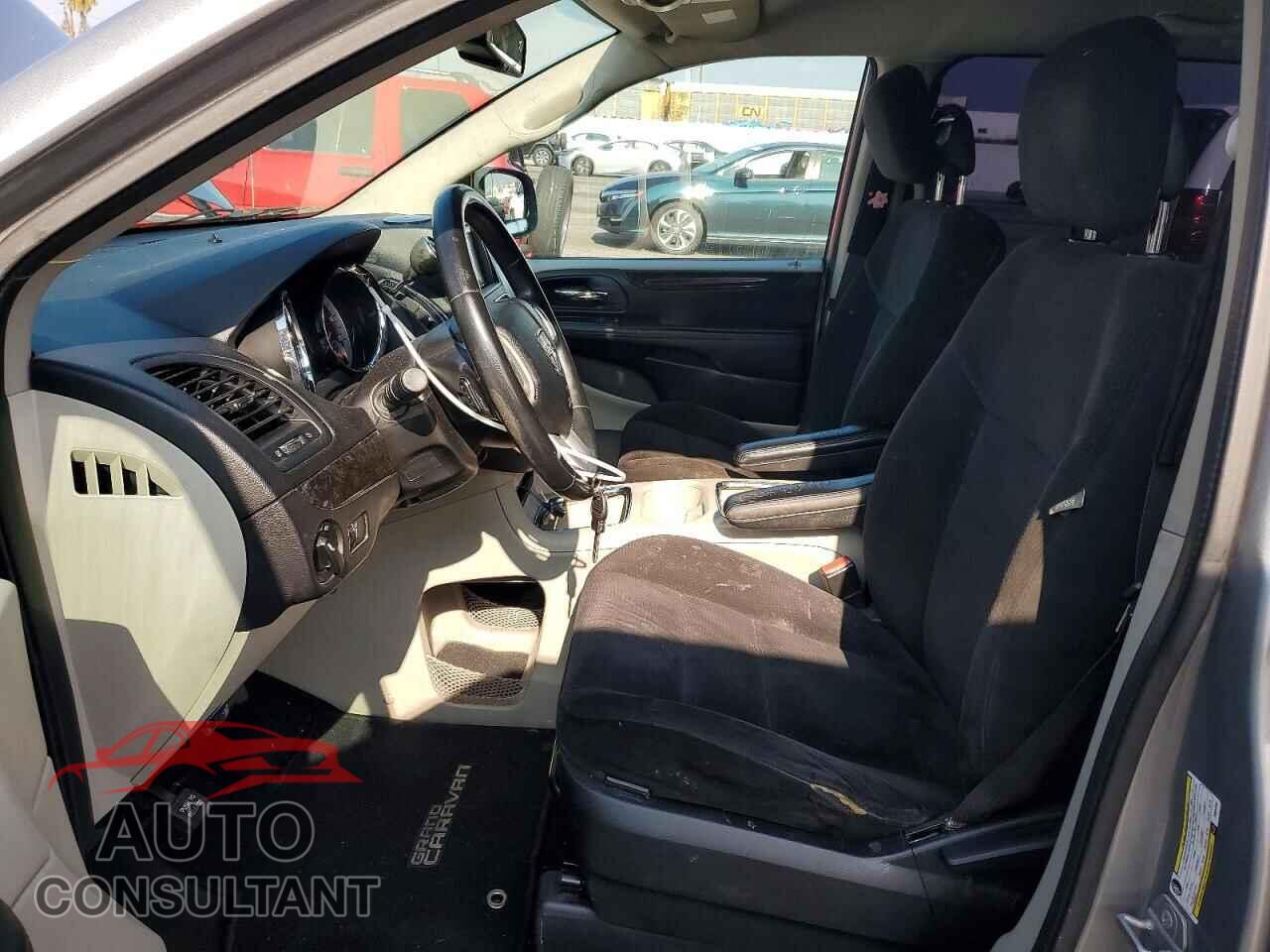 DODGE CARAVAN 2015 - 2C4RDGCG3FR564348