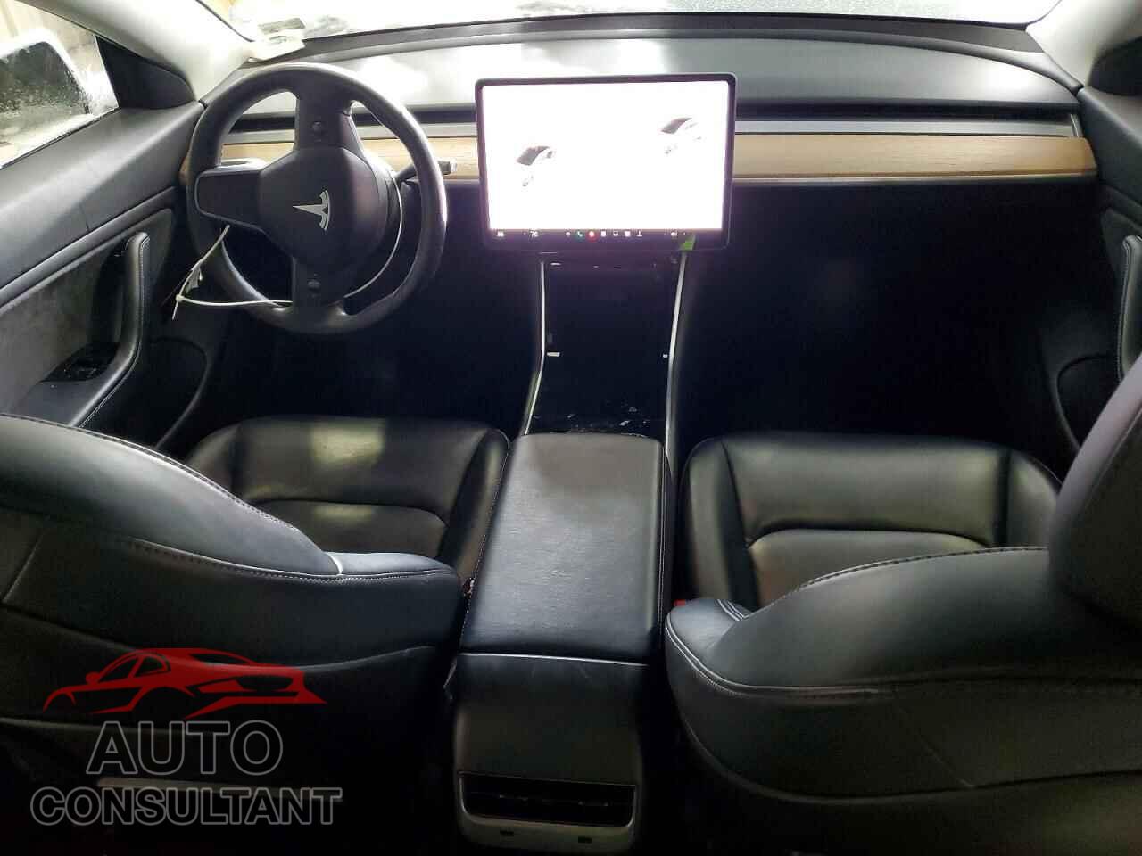 TESLA MODEL 3 2018 - 5YJ3E1EA6JF118532