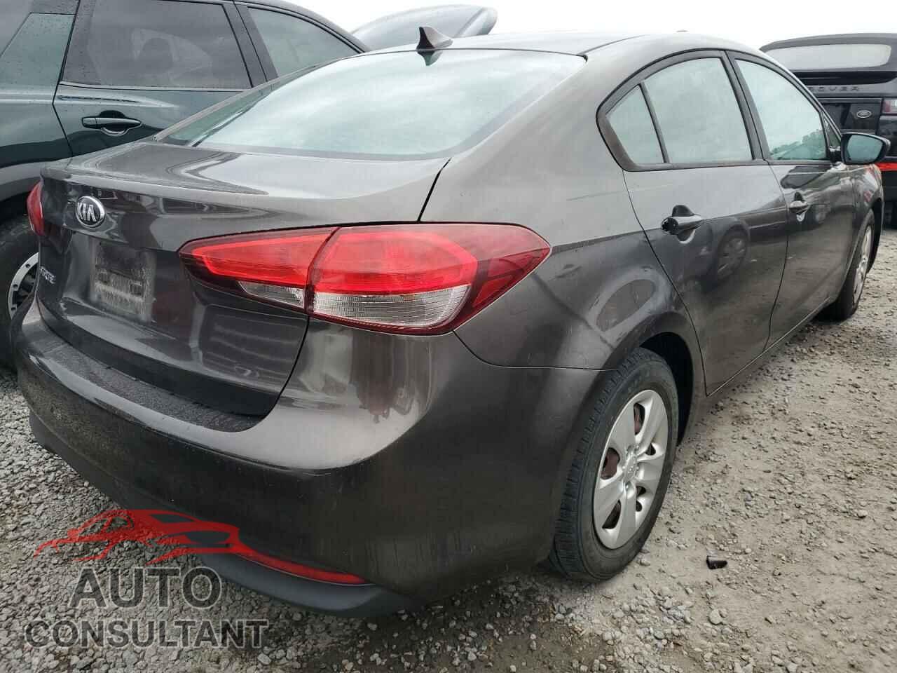 KIA FORTE 2017 - 3KPFK4A71HE012684
