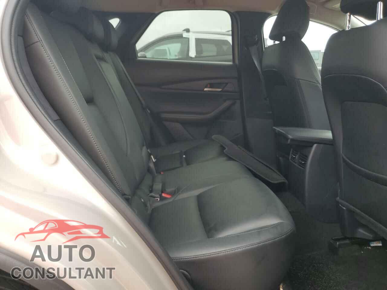 MAZDA CX30 2023 - 3MVDMBBM8PM508319