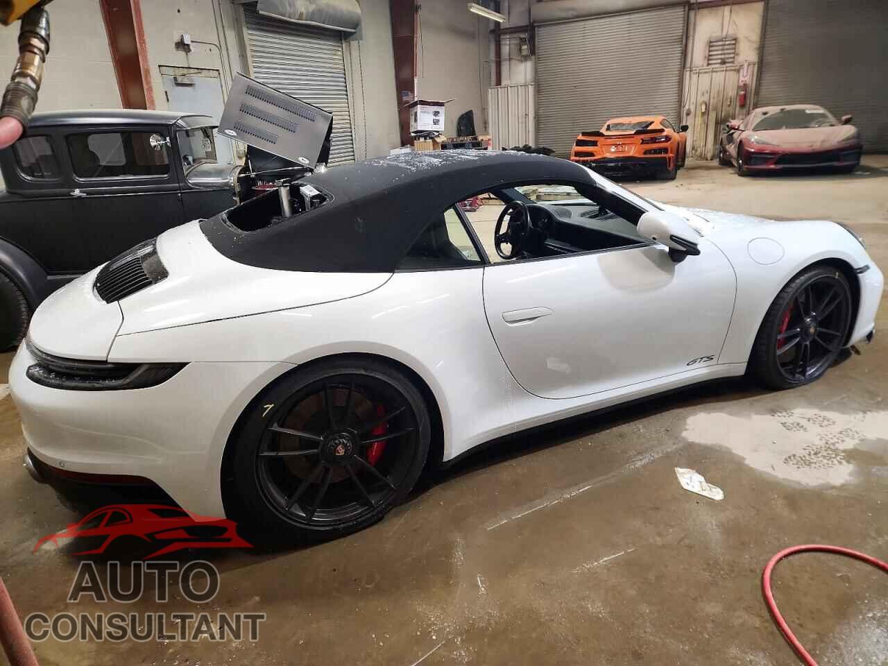 PORSCHE 911 2022 - WP0CB2A91NS244834