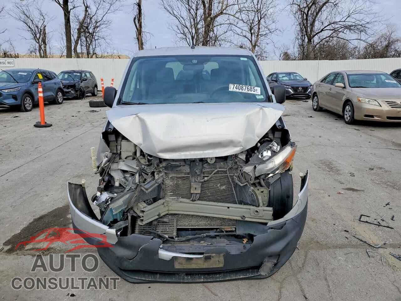 NISSAN NV 2016 - 3N6CM0KN5GK701532