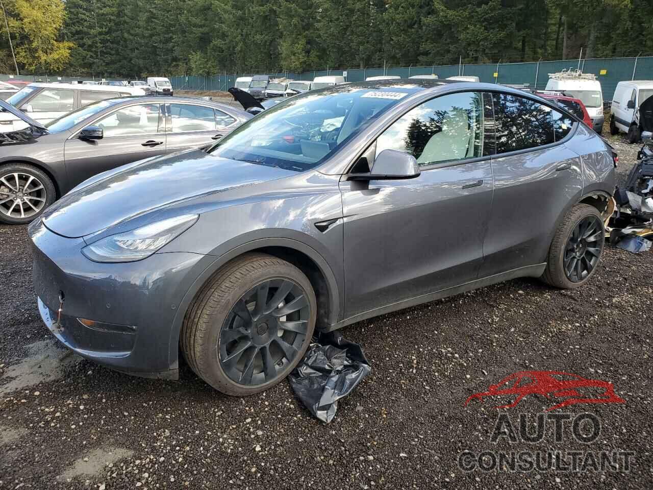 TESLA MODEL Y 2020 - 5YJYGDEE8LF021937