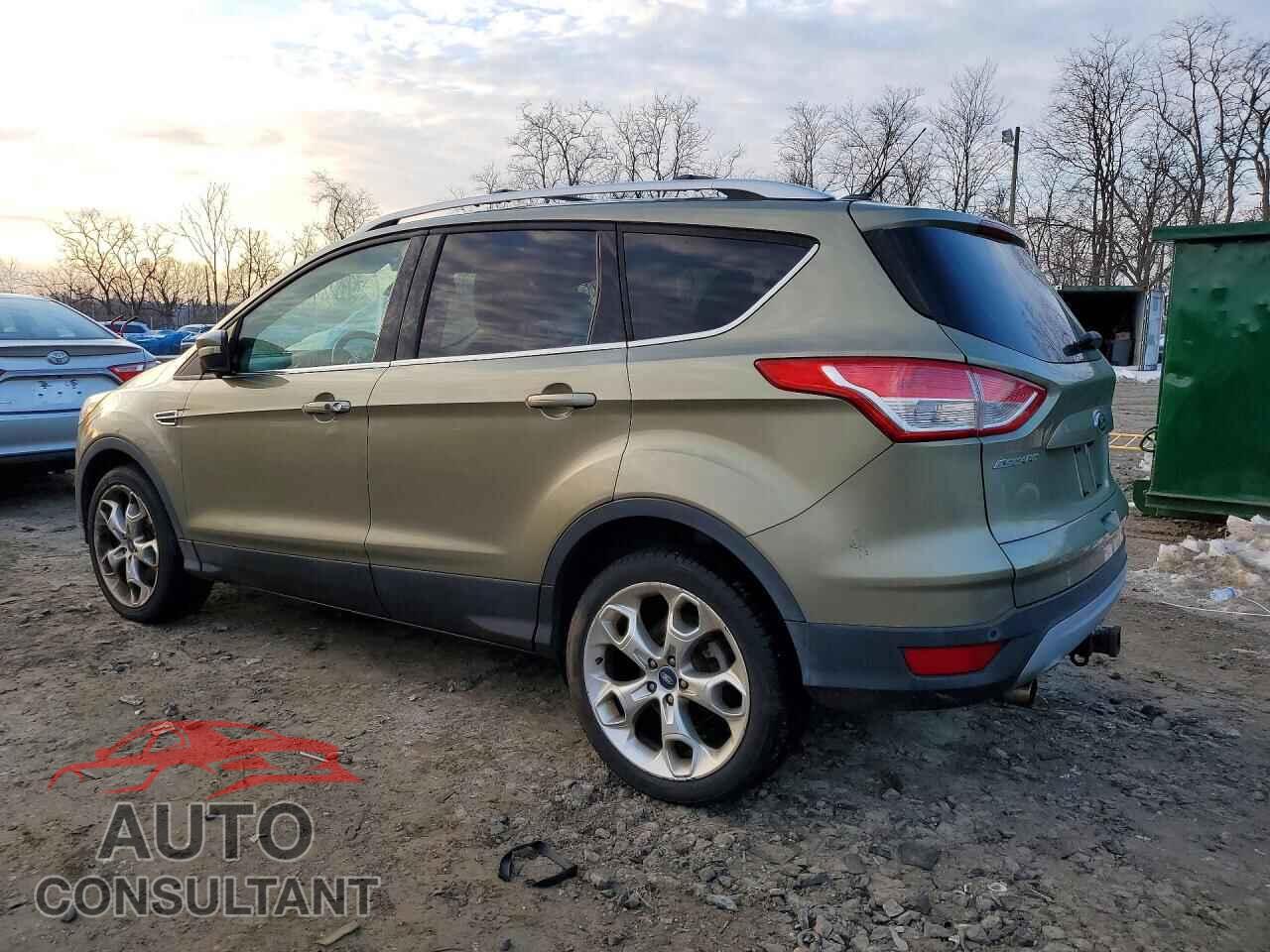 FORD ESCAPE 2013 - 1FMCU9J9XDUB19882
