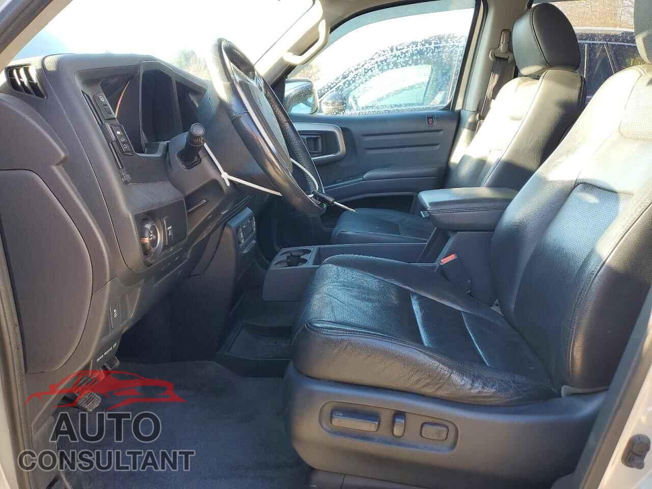 HONDA RIDGELINE 2014 - 5FPYK1F61EB011376