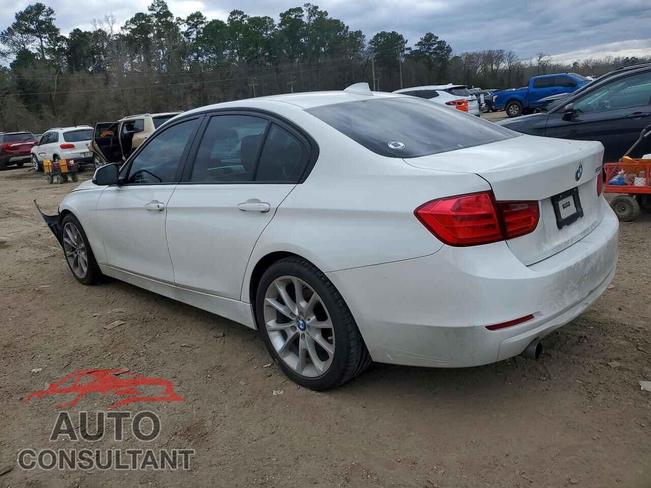 BMW 3 SERIES 2013 - WBA3B1C59DF461671
