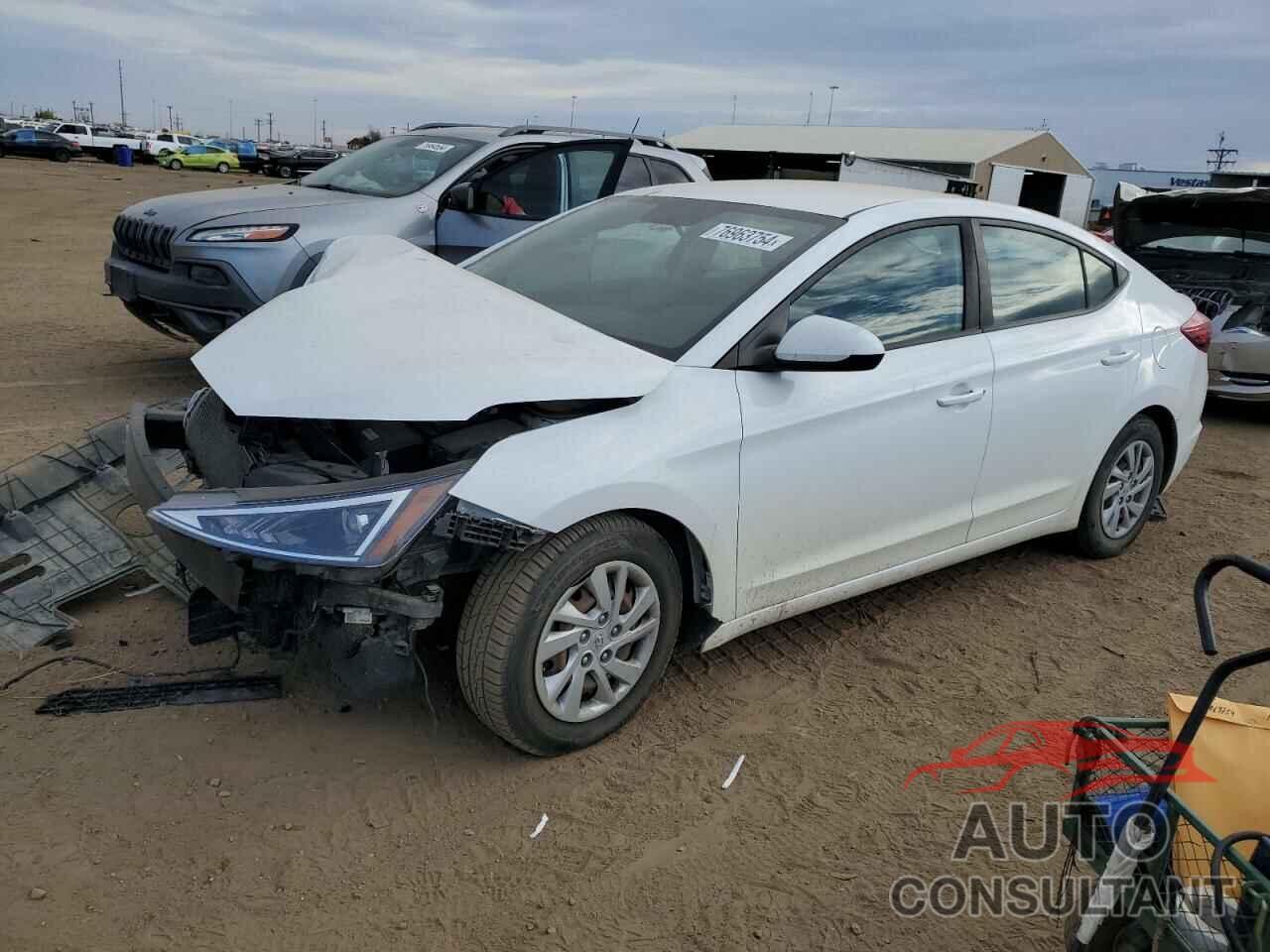 HYUNDAI ELANTRA 2019 - 5NPD74LFXKH471521