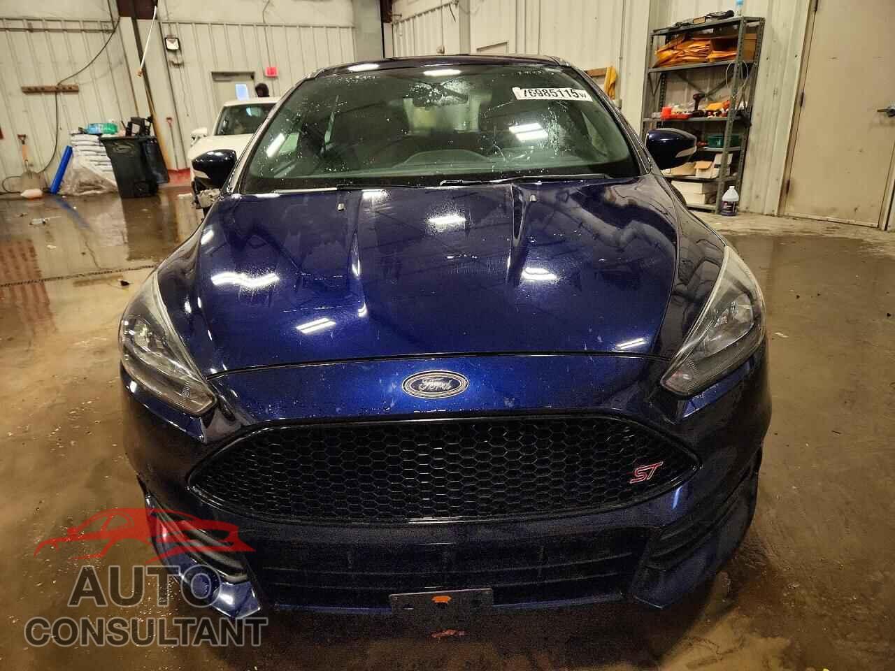 FORD FOCUS 2017 - 1FADP3L92HL314323