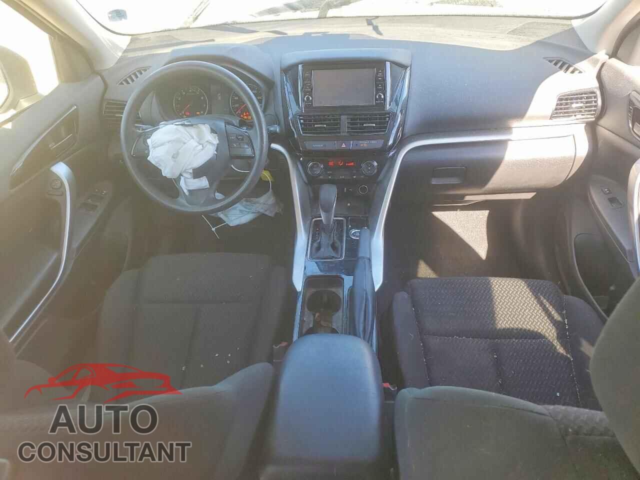 MITSUBISHI ECLIPSE 2022 - JA4ATUAA5NZ002091