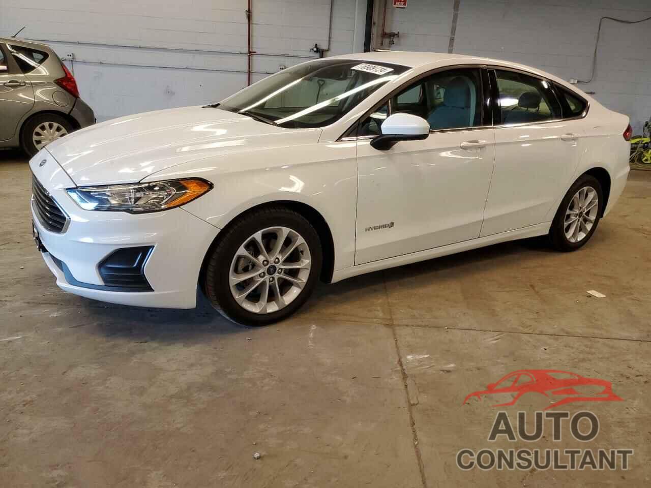 FORD FUSION 2019 - 3FA6P0LU5KR269124