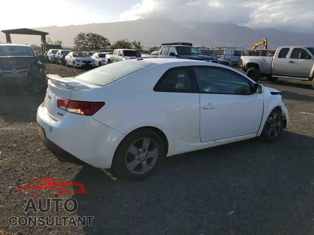 KIA FORTE 2012 - KNAFU6A28C5583973