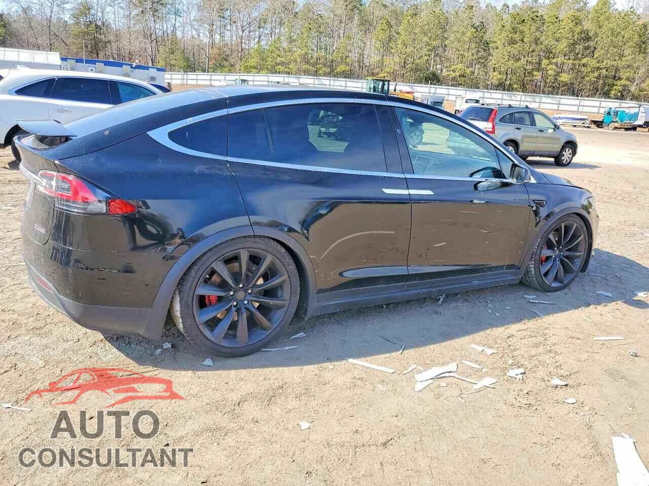 TESLA MODEL X 2017 - 5YJXCBE4XHF051905