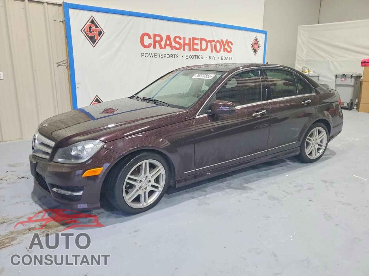 MERCEDES-BENZ C-CLASS 2012 - WDDGF8BB2CR217081